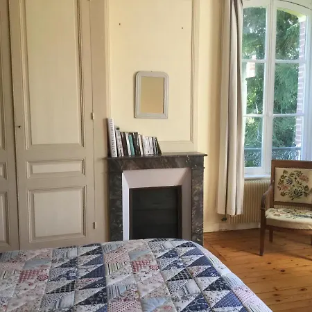 Cmg - Maison Bourgeoise Avec Jardin
